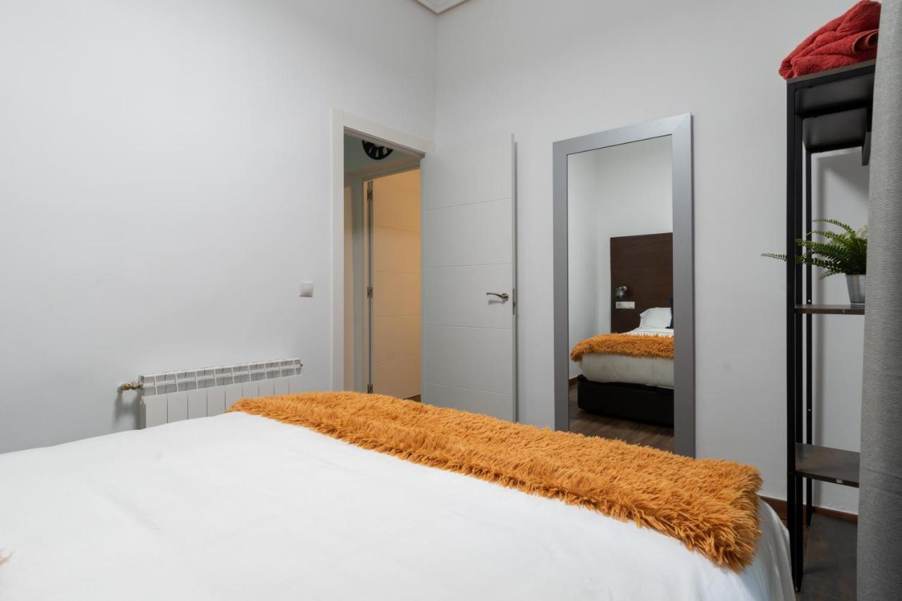 Vip Cervantes, By Monaro***** Madrid Exterior foto